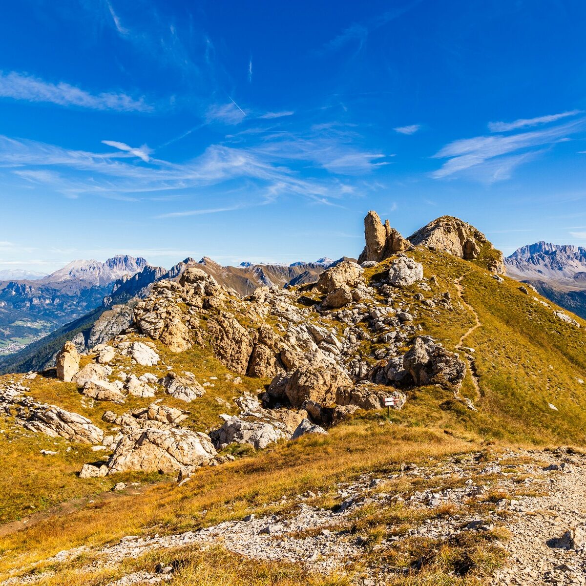 Landschaft_Rosengarten_Dolomiten_Viezzena_Viesena_Herbst_Wanderung