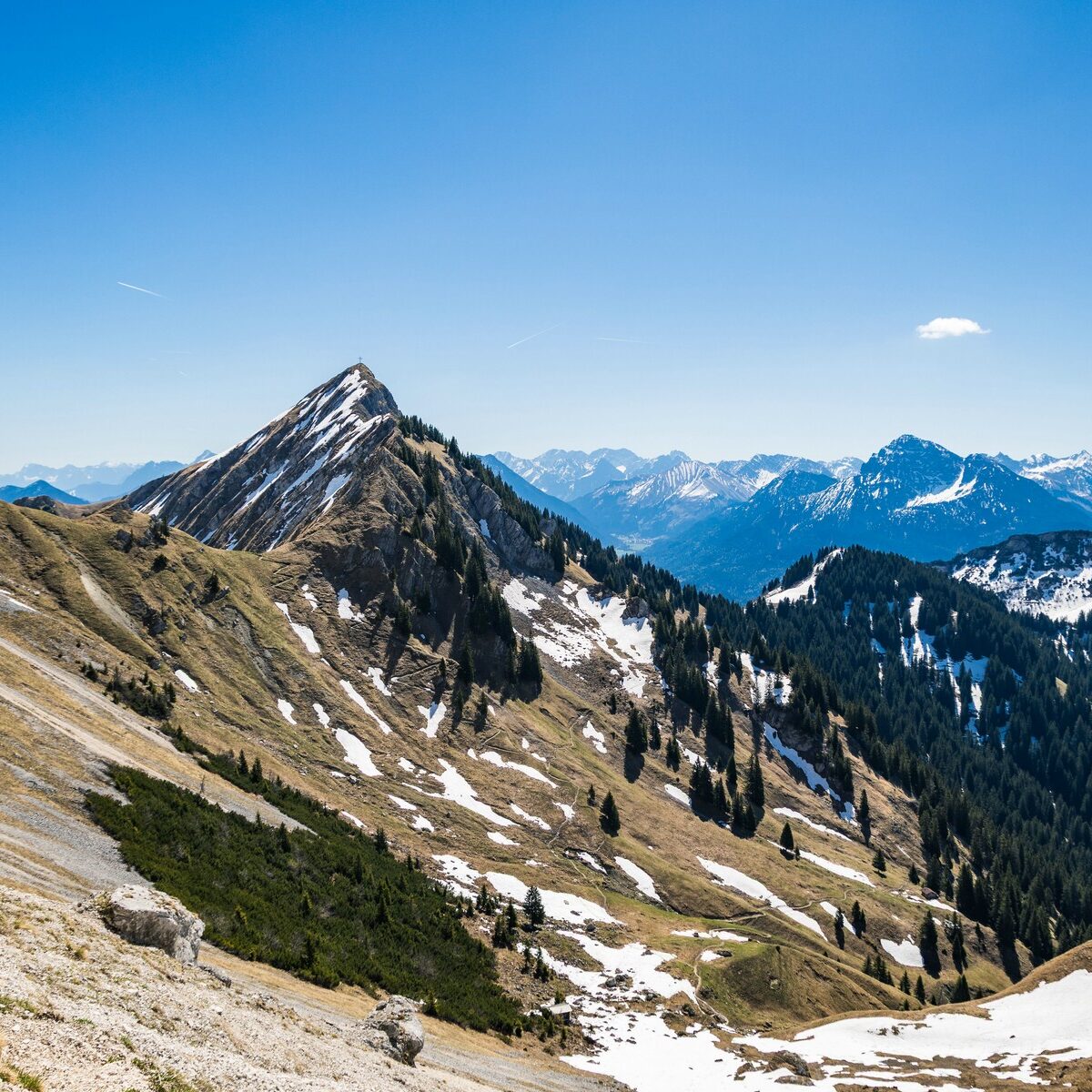 Thannheimer_Schneid_Rote_Flueh_Koellespitze_0012